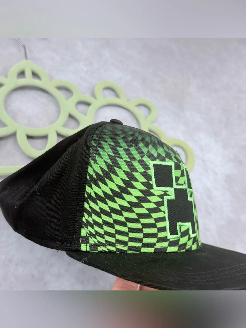 Kids Black & Green Creeper Graphic Snapback Hat